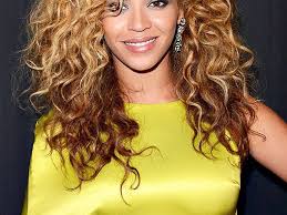 Start by segmenting your hair into two. The Best Haircuts For Curly Haired Girls