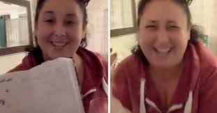 Peppermint is a drag performer from manhattan, new york city. Viral Tiktok Shows Woman Laughing At 2020 Goal List