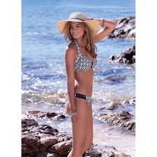 A perfect stay is just in a few clicks! Livia Costume Da Bagno A Fascia Phuket