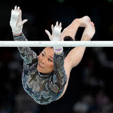 Olympics: St. Paul gymnast Suni Lee comes up clutch, secures her spot in  all-around final