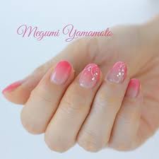 今年は春が早いですね デザインや新色など早めに準備しましょうね 3月24日火フォトレッスン ショップカード作成講座開催 ネイルサロン必読伝わる売れる写真とデザインのメルマガ登録はプロフィールページより 伝わる売れる写真とデザイン ネイルサロン名刺 ネイリスト