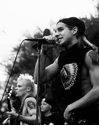Изучайте релизы anthony kiedis на discogs. The Most Insane Stories About Anthony Kiedis Rock Music Revival