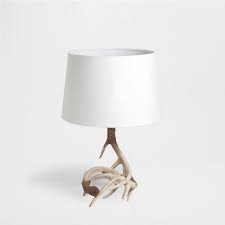 lamp met hoorns lampen decoratie zara home netherlands lampes chambre coucher zara home lampe
