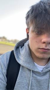 Max “Tenacious” Navarro (@TenaciousMaxN)