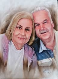 Middag almal dit is n vraag vir mammas met kinders in die skool, is ek die  enigste een wat voel ek bly nie voor met skryfbehoeftes nie, elke kwartaal  en soms 2