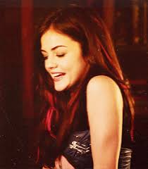 Lucy Hale Animated Gif Pretty Little Liars Aria Pretty Little Liers Lucy Hale