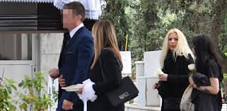 Ο νίκος καρβέλας, η αρρωστοφοβία. Annita Pania To Teleytaio Antio Ston Patera Ths Pics E Thessalia Gr