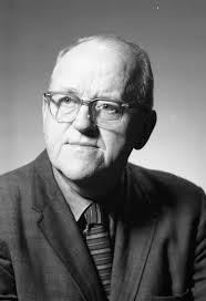 August 11, 1970. The Daily Egyptian published an obituary for Hugh Dalziel  Duncan, a professor in the Sociology Department who had died August 8. Born  in Scotland in 1909, Duncan taught social