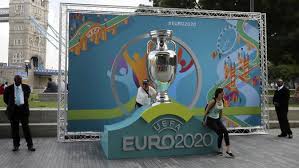Cek di bawah ini untuk melihat jadwal lengkap euro 2021. Jadwal Lengkap Siaran Langsung Euro 2020 Di Rcti Dan Mola Tv Persaingan Memperebutkan Henri Delaunay Trophy Dimulai Piala Eropa Bola Com