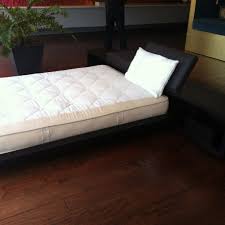 125 reviews of custom comfort mattress before you buy a mattress anywhere, see these guys. Photos At Custom Comfort Mattress West Hollywood Store West Hollywood Ca