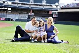 Ce que vous devez savoir. Renee Suzuki Wiki Age Kurt Suzuki S Wife Bio Family Facts