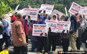 Sun life malaysia's clients will be able to enjoy better user experiences with more features in this enhanced mobile app such as biometric login, push notifications and unit price listings. Understanding Extremism Among Malaysian Muslims Free Malaysia Today Fmt