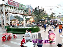 Food truck in kuala lumpur, malaysia. Jom Santai Food Truck Melaka Mall Makan Char Kuew Teow
