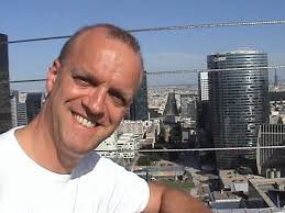 Daniel VALLEZ, 62 ans (AVIGNON)