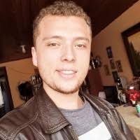 30+ perfiles de «Ronald Camacho»