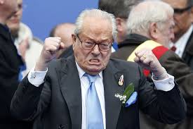 Il grandit dans une famille modeste, son père jean est pêcheur et sa mère gagne sa vie en faisant de la couture. Front National S Jean Marie Le Pen Issues Ultimatum To Daughter Marine