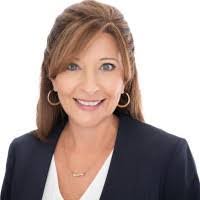 Heather Hanselman's Instagram, Twitter & Facebook