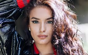 Microblading, or eyebrow tattooing, is a popular and stylish way to fill out thin eyebrows. Tattoo Eyebrow Alternatives What You Should Know Misti Barnes