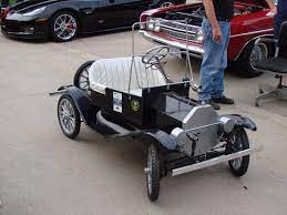 Saw This At A Car Bike Night In Des Moines Iowa Pedal Cars Cycle Car Mini Cars