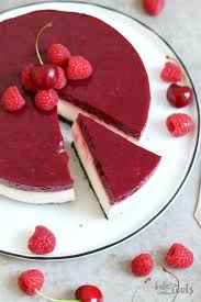No Bake Griechischer Joghurt Kuchen Mit Beeren Bake To The Roots Rezept Joghurt Kuchen Dessert Rezepte Einfach Griechischer Joghurt