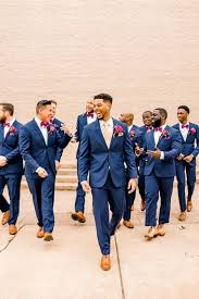 L'homme d'honneur est un ensemble d'objets pour le spy. 30 La Derniere Garcons D Honneur D Adapter Les Idees A L Amour Garcons D Honneur Mariage Costumes Hommes Mariage Costume Mariage Bleu