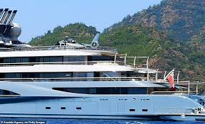 Just a reminder that the system we live in allows one person to make $149,353 a minute while the bottom 50% of the. Jeff Bezos Did Not Pay 3m To Rent The World S Largest Charter Yacht For A Week Daily Mail Online