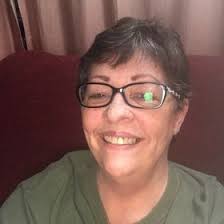 Deborah Vitale (cutarugstables)