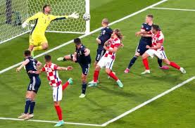 La croatie reçoit l'ecosse pour le compte du la troisième et dernière journée de ce groupe d de l'euro , les deux équipes sont à égalité avec 1 point chacune après les deux premières journées. Dfsb61zrliam8m