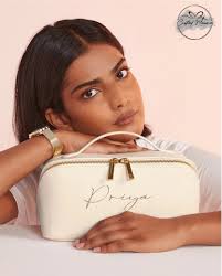 Custom Embroidered Makeup Bag With Gold Zipper, Personalised Embroidered  Makeup Pouch, Elegant Custom Makeup Organizer, Travel Cosmetic Bag