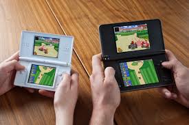 The nintendo 3ds xl (in black) is a new favorite in our house. New Nintendo Dsi Xl Overshadowed By 3ds Announcement Techradar