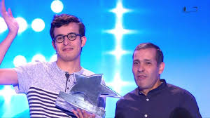 A sa suite vient paul avec 691 522€ et 153 participations, puis bruno avec 100 participations et 423 254 € , véronique avec très exactement 100 participations et 447 226€ de gains. Paul 12 Coups De Midi L Emotion De Son Pere Qui Ne Le Reconnait Plus Voici