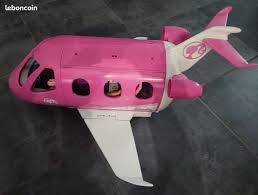 Avion de Barbie + Barbie pilote + Ken Steward
