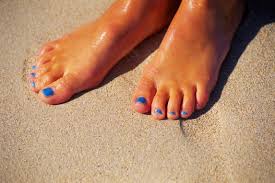 Itchy Skin Between The Toes Itchy Skin Toe Nails Toe Fungus