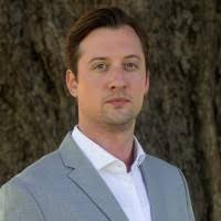 50+ "Victor Ll" profiles