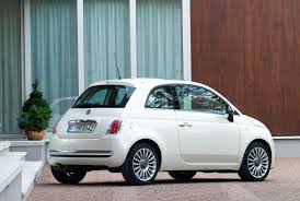 Sedili blu dedicati con monogramma fiat. Fiat 500 Test Mehr Als Nur Niedlich Meinauto De
