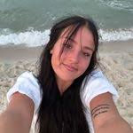 Olivia Decho's Instagram, Twitter & Facebook