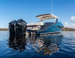 Bc), today introduced the new 7.6‑liter v12 600hp verado® outboard engine. Most Powerful Outboard Mercury S 600hp V12 Monster Motor Boat Yachting