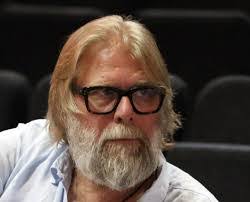 Erik Pack's Instagram, Twitter & Facebook