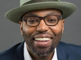 D-Efining Community through conversation