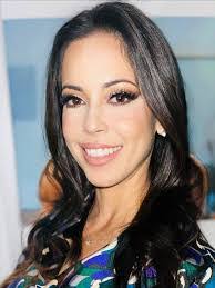 Elliot Correa's Instagram, Twitter & Facebook