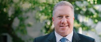 Eric Schmidt Promoted to Chief Executive Officer