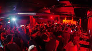 Tata a murit cînd aveam doi ani. Rycwq9t6gjd2qm