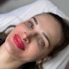 Micro Labial + lash lifting para a gata 🤍 . . . . #microlabial #rbcollors  #micropigmentaçao #dermografo