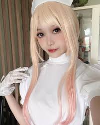 TakoKami_微- I look VERY. ROUND. HERE. 真的是灰常。地。圆。  有点好奇哦，你觉得外表上看来比较喜欢我的什么（眼睛？颈部？ 腰？飞机场∠( ᐛ 」∠)？？还是什么呢）