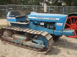 early ford crawler yesterday s tractors ford tractors vintage tractors tractors early ford crawler yesterday s