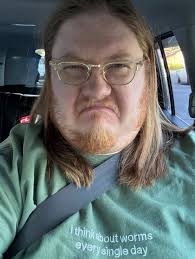 Gillian Benson (@benson.gillian) • Threads, Say more