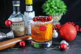 Add ice, preserves, bourbon, triple sec and orange juice to a shaker and shake vigorously for 15 seconds. Christmas Old Fashioned Cranberry Cocktail Gastronom Cocktails