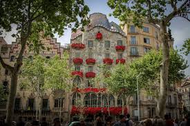 ˈkazə βəˈʎːo) is a building in the center of barcelona. 25 Fotos De Interior Y Exteriores De Casa Batllo Otra Genialidad De Gaudi En Barcelona 101 Lugares Increibles