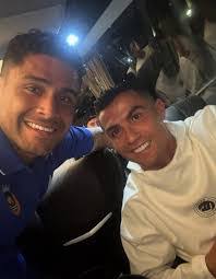 Abelardo Arroyo's Instagram, Twitter & Facebook