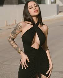 Alejandra Treviño-her captivating beauty exposed